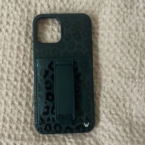 iPhone 12 Pro Walli case